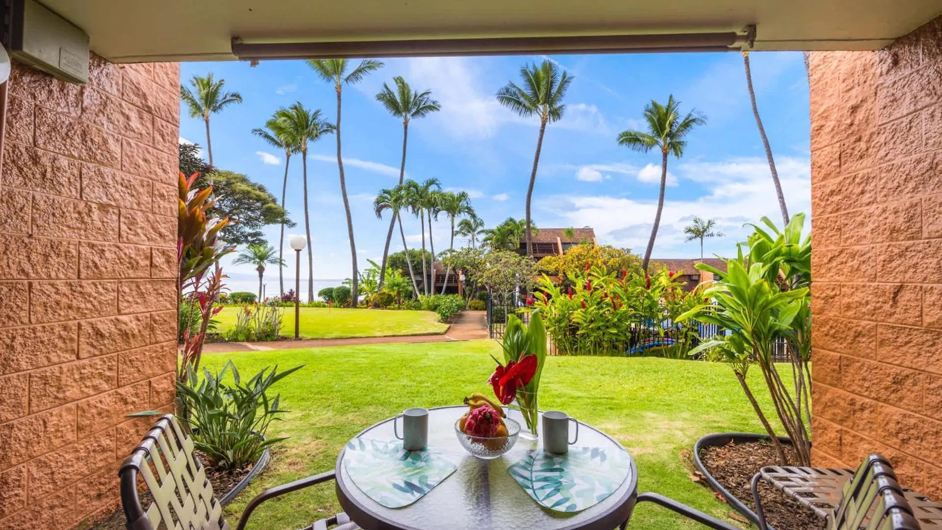 Kuleana Club #307 Pool View - 1 Bedroom & 1 Bathroom - Ground Floor Kahana